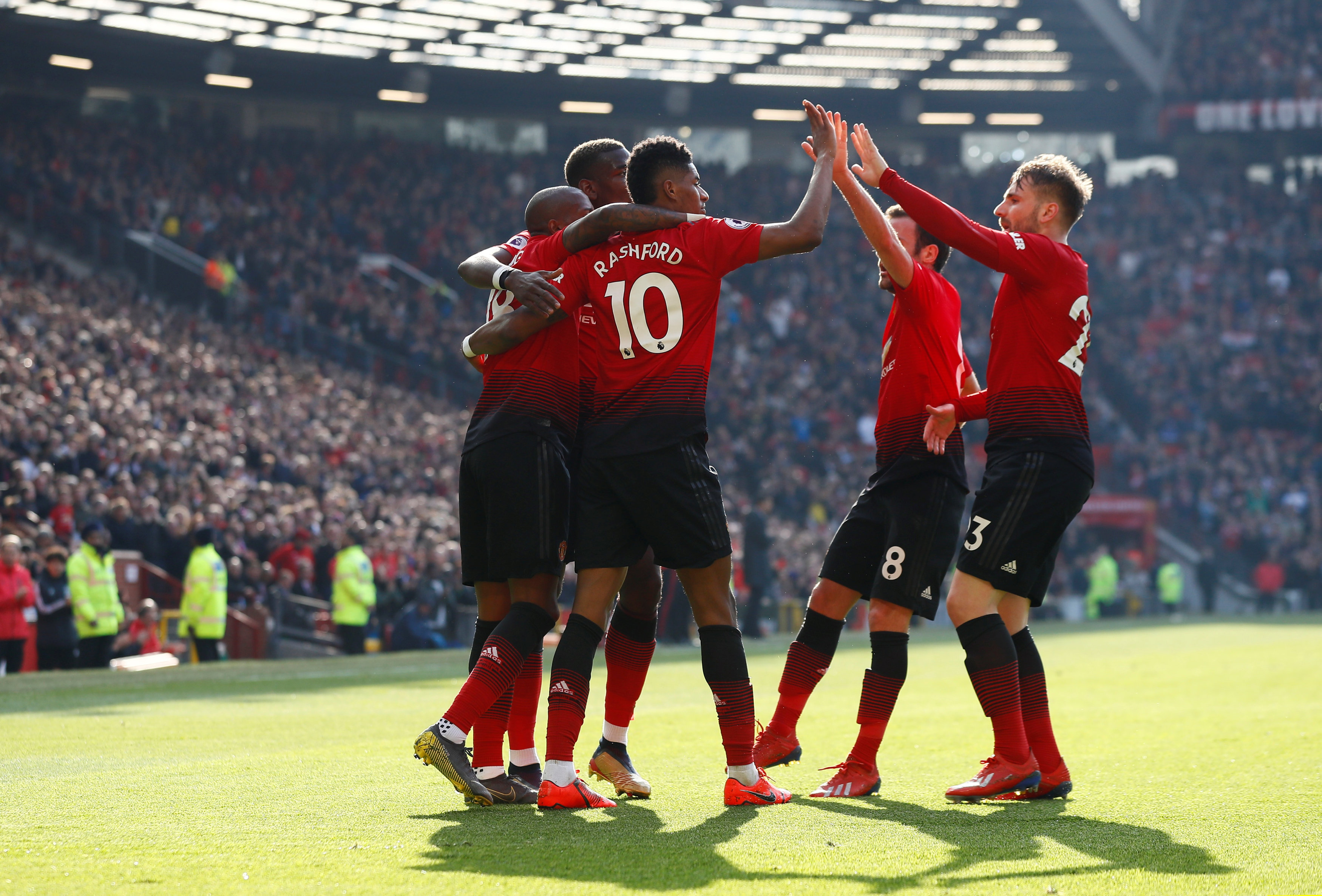 同时还兼具 同时还兼具